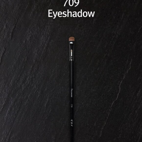 PICCASSO Makeup Brush #709 Eyeshadow Authentic New - Picture 2 of 6